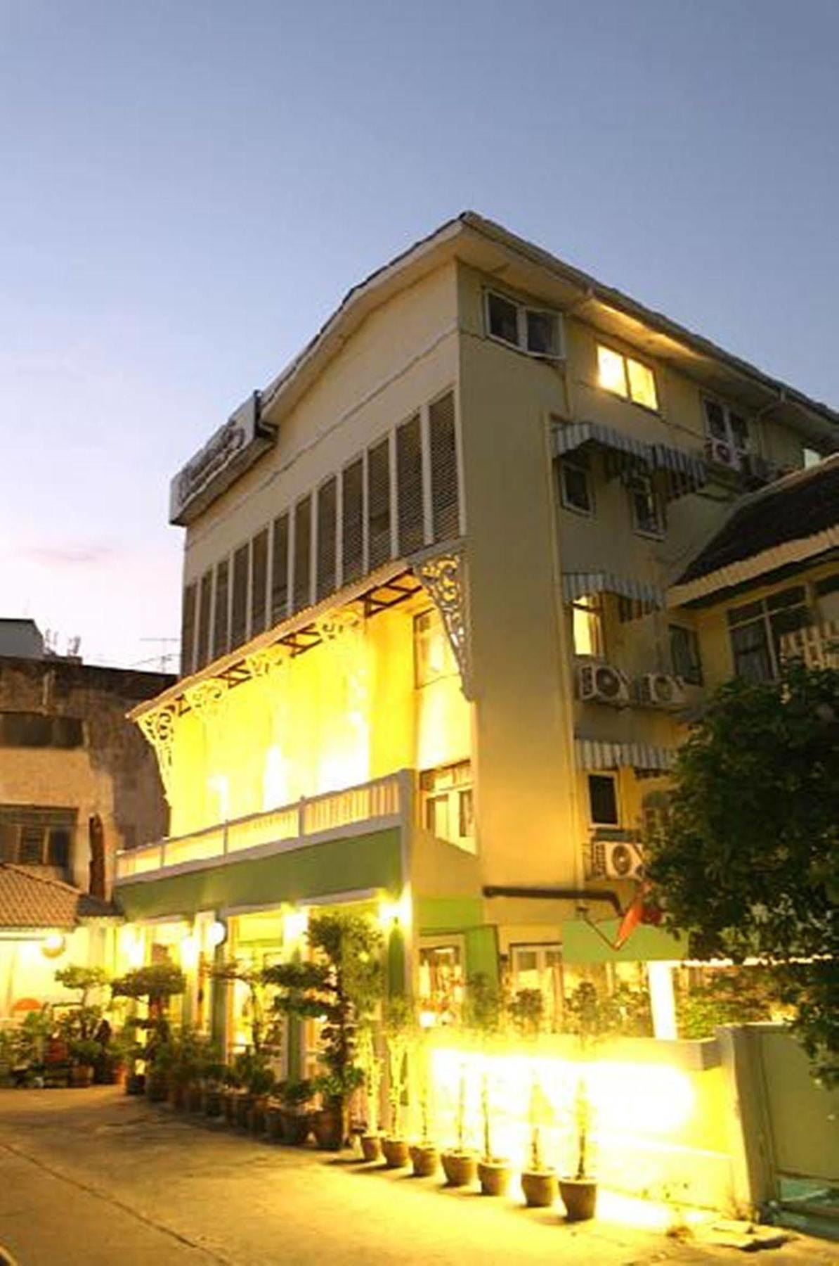 曼谷 素坤逸萨瓦斯德饭店酒店 外观 照片