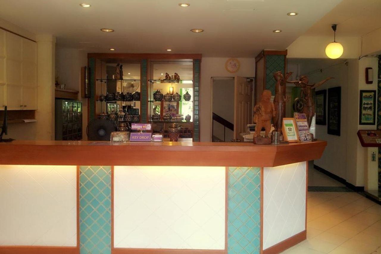 曼谷 素坤逸萨瓦斯德饭店酒店 外观 照片